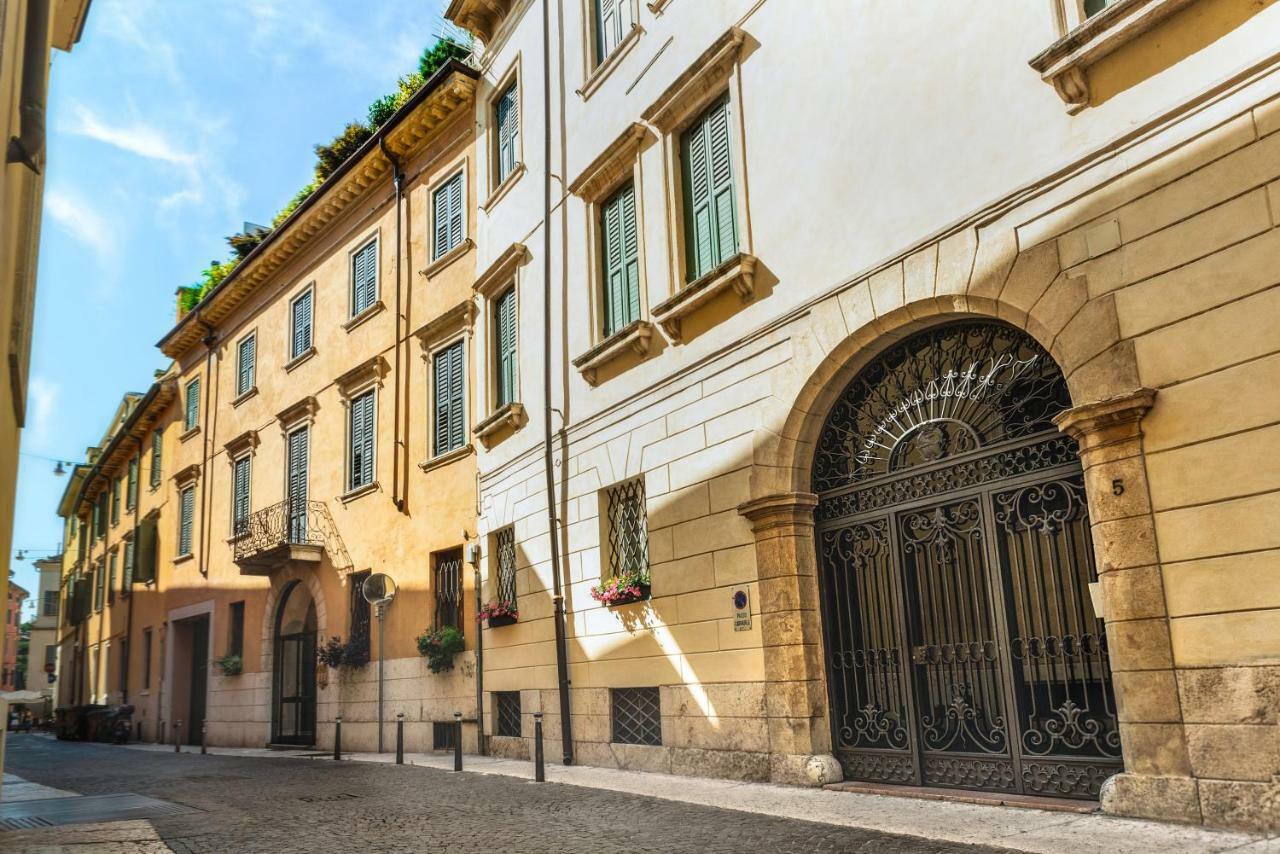 Fratta5 Luxury Apartment Verona Exteriör bild