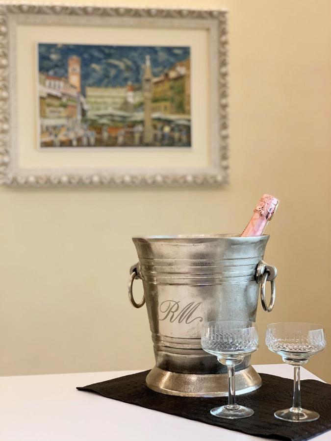 Fratta5 Luxury Apartment Verona Exteriör bild
